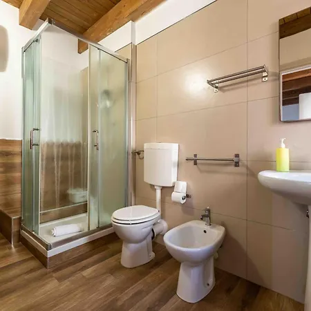 Гостьовий будинок Center Чефалу