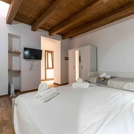 Center Гостьовий будинок