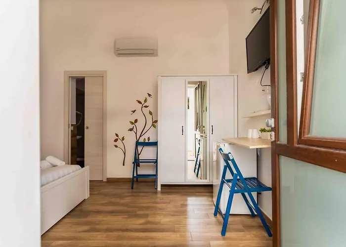 Center בית הארחה *