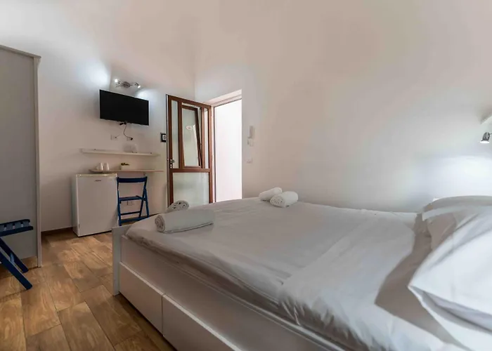 Center * צ'פאלו